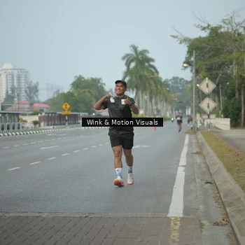 Runner Photo 8163995