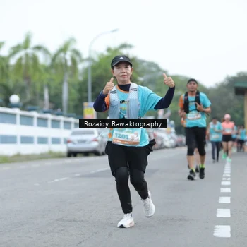 Runner Photo 8164025