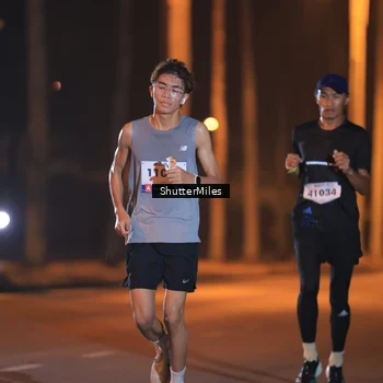 Runner Photo 8164032