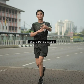 Runner Photo 8164039