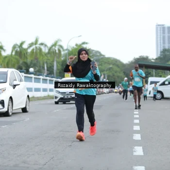 Runner Photo 8164054