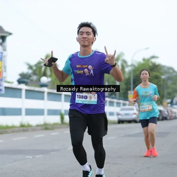 Runner Photo 8164212