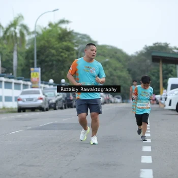 Runner Photo 8164222