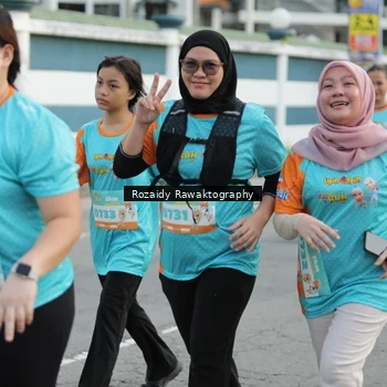 Runner Photo 8164262