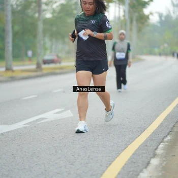 Runner Photo 8164356