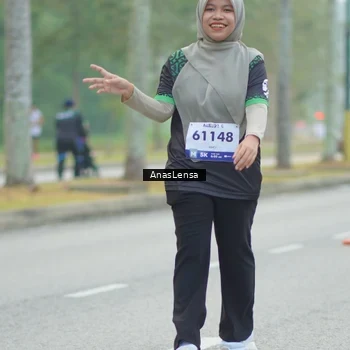 Runner Photo 8164423