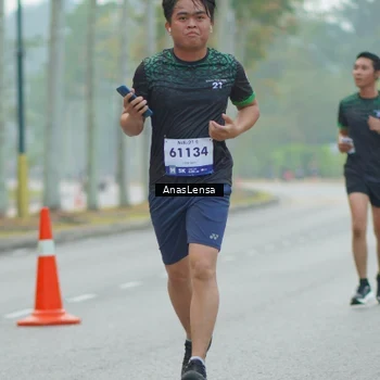 Runner Photo 8164559