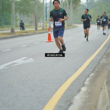 Runner Photo 8164620
