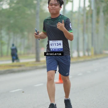 Runner Photo 8164623