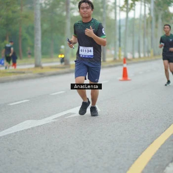 Runner Photo 8164624