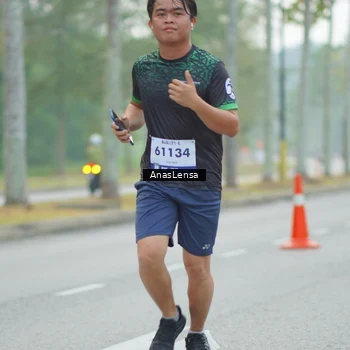 Runner Photo 8164631