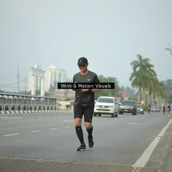 Runner Photo 8164681