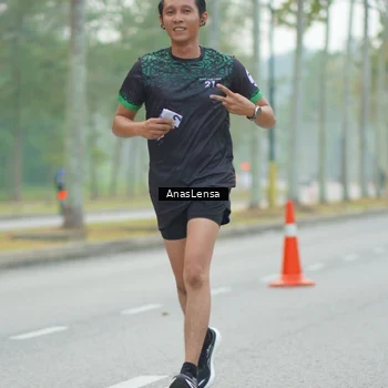 Runner Photo 8164688