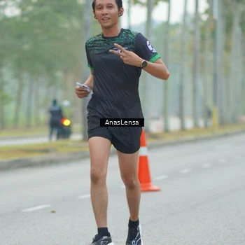 Runner Photo 8164737