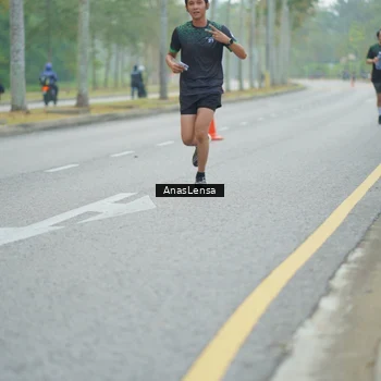 Runner Photo 8164738