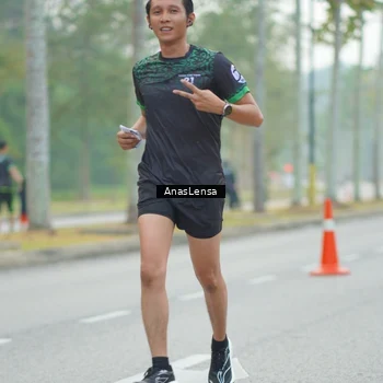 Runner Photo 8164797
