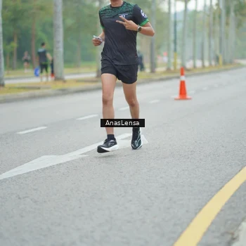 Runner Photo 8164799