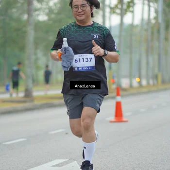 Runner Photo 8164806