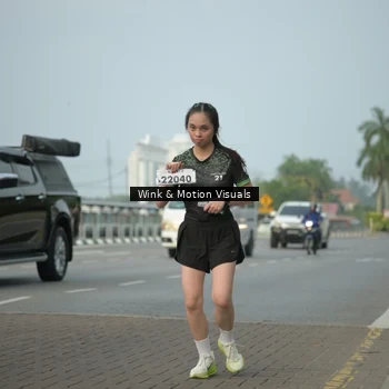 Runner Photo 8164900