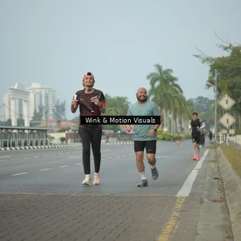 Runner Photo 8164942