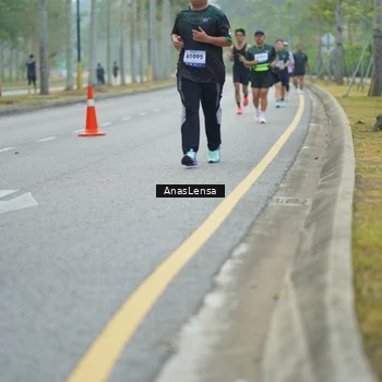 Runner Photo 8164957