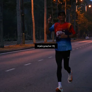 Runner Photo 8165004