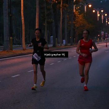 Runner Photo 8165010