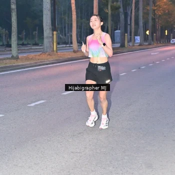 Runner Photo 8165039