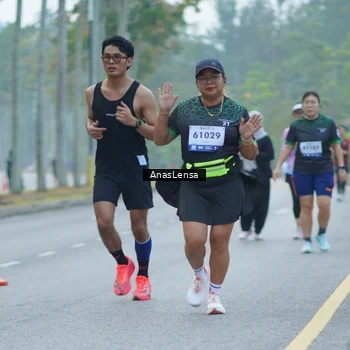 Runner Photo 8165095