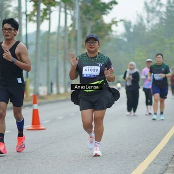 Runner Photo 8165099