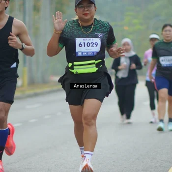 Runner Photo 8165129
