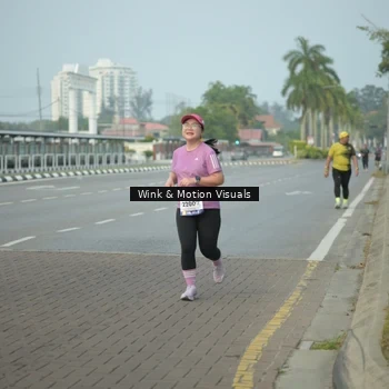 Runner Photo 8165246