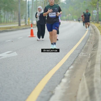 Runner Photo 8165259