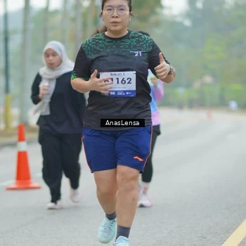 Runner Photo 8165266