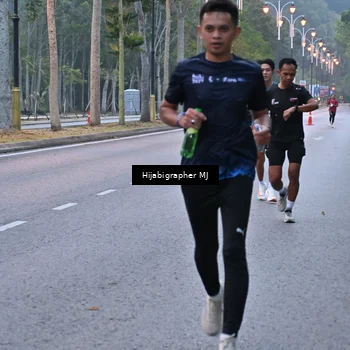 Runner Photo 8165354