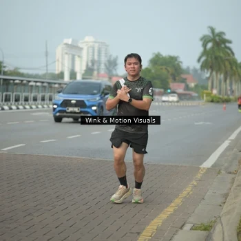 Runner Photo 8165359