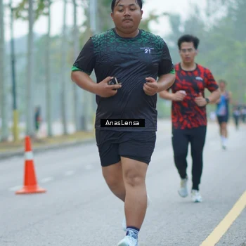 Runner Photo 8165378
