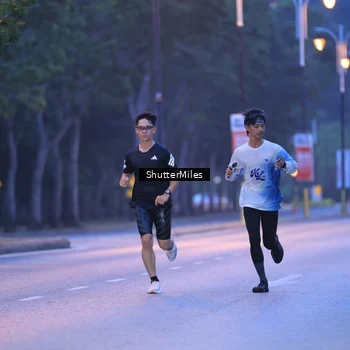 Runner Photo 8165397