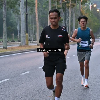 Runner Photo 8165400