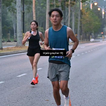 Runner Photo 8165407