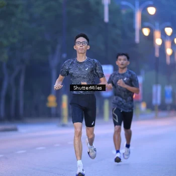 Runner Photo 8165417