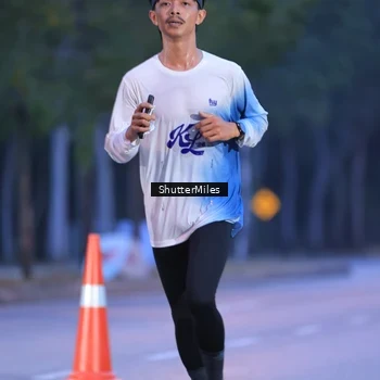 Runner Photo 8165426