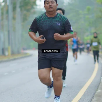 Runner Photo 8165429