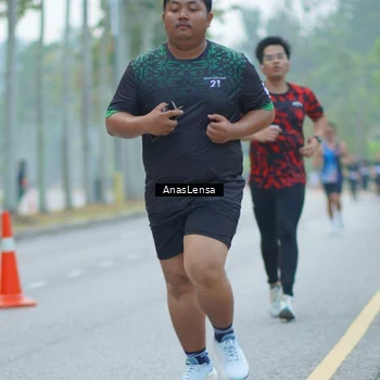 Runner Photo 8165432