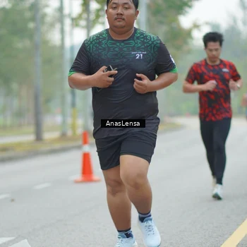 Runner Photo 8165516
