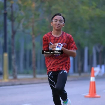 Runner Photo 8165550