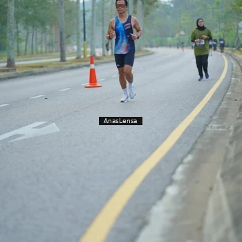 Runner Photo 8165649