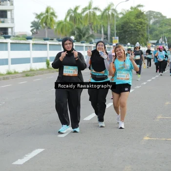 Runner Photo 8165660