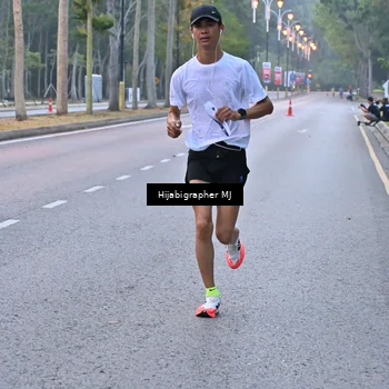 Runner Photo 8165714