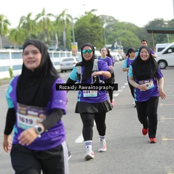 Runner Photo 8165715